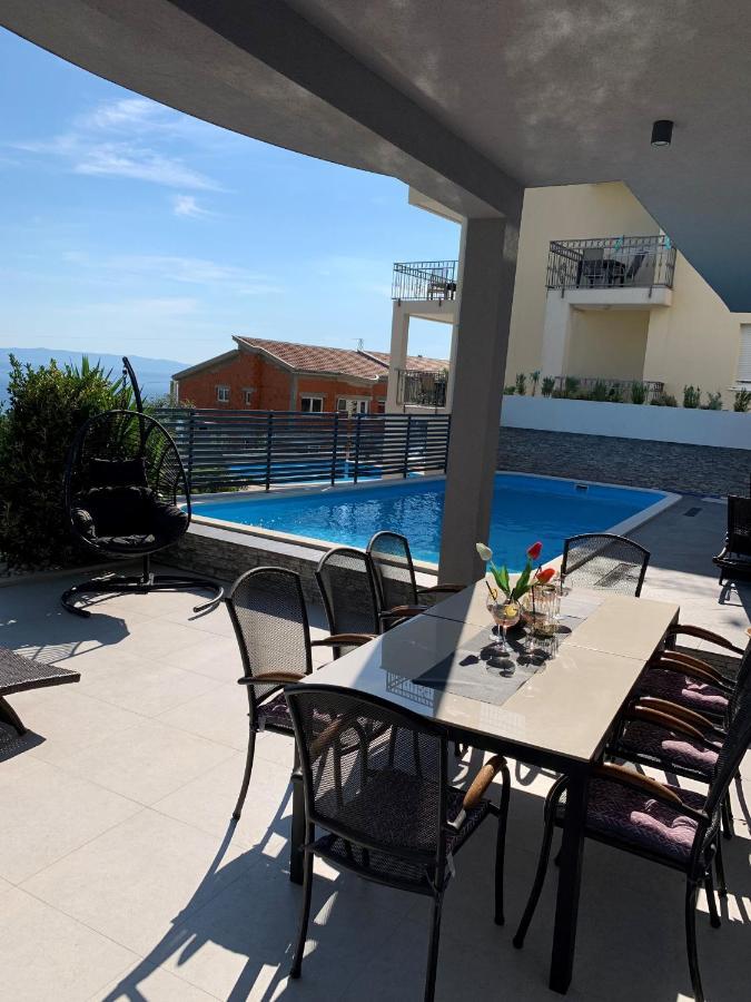 Villa Collis Makarska Exterior photo